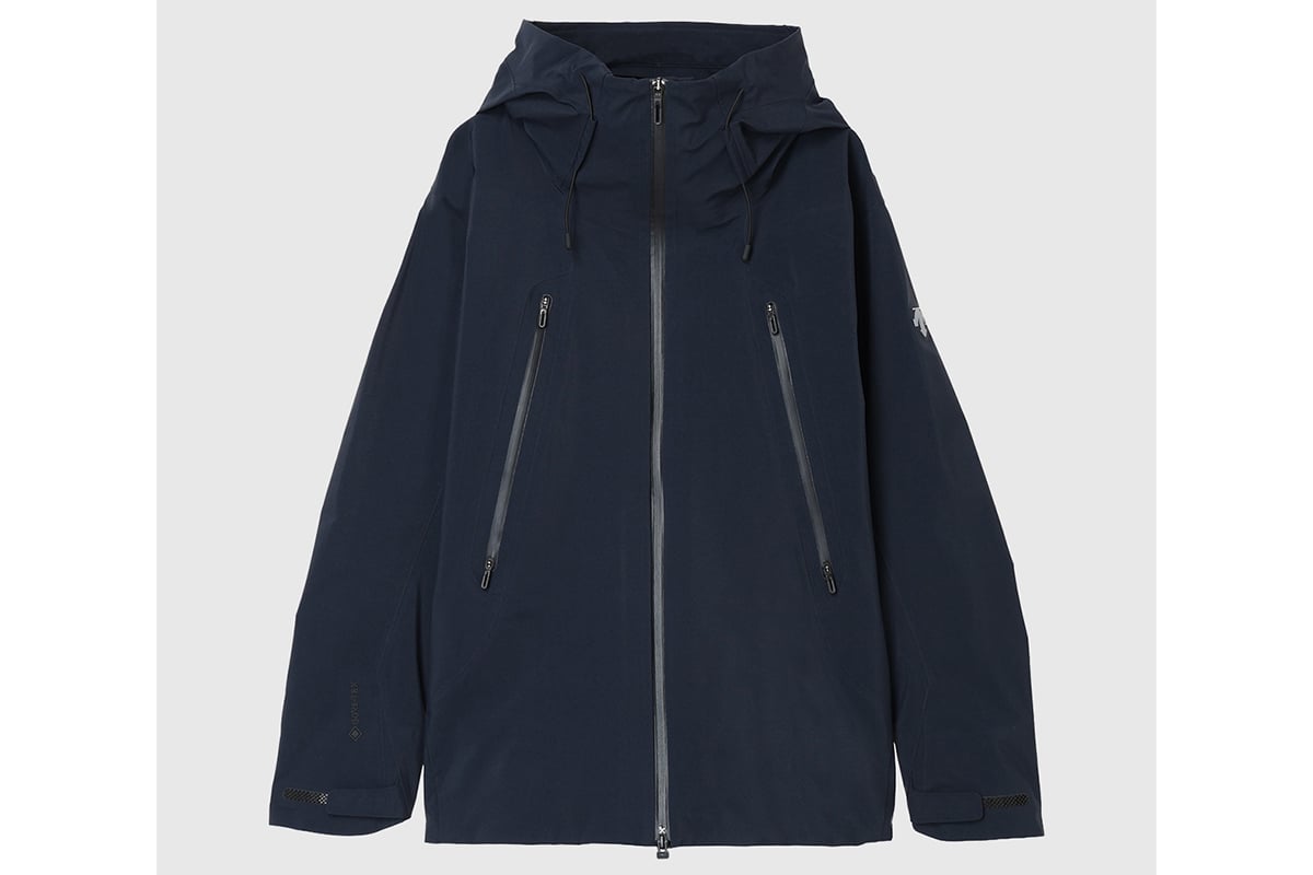 MEN：HARD SHELL JACKET GORE-TEX C-KNIT CREAS（グラファイトネイビー）：8万8000円