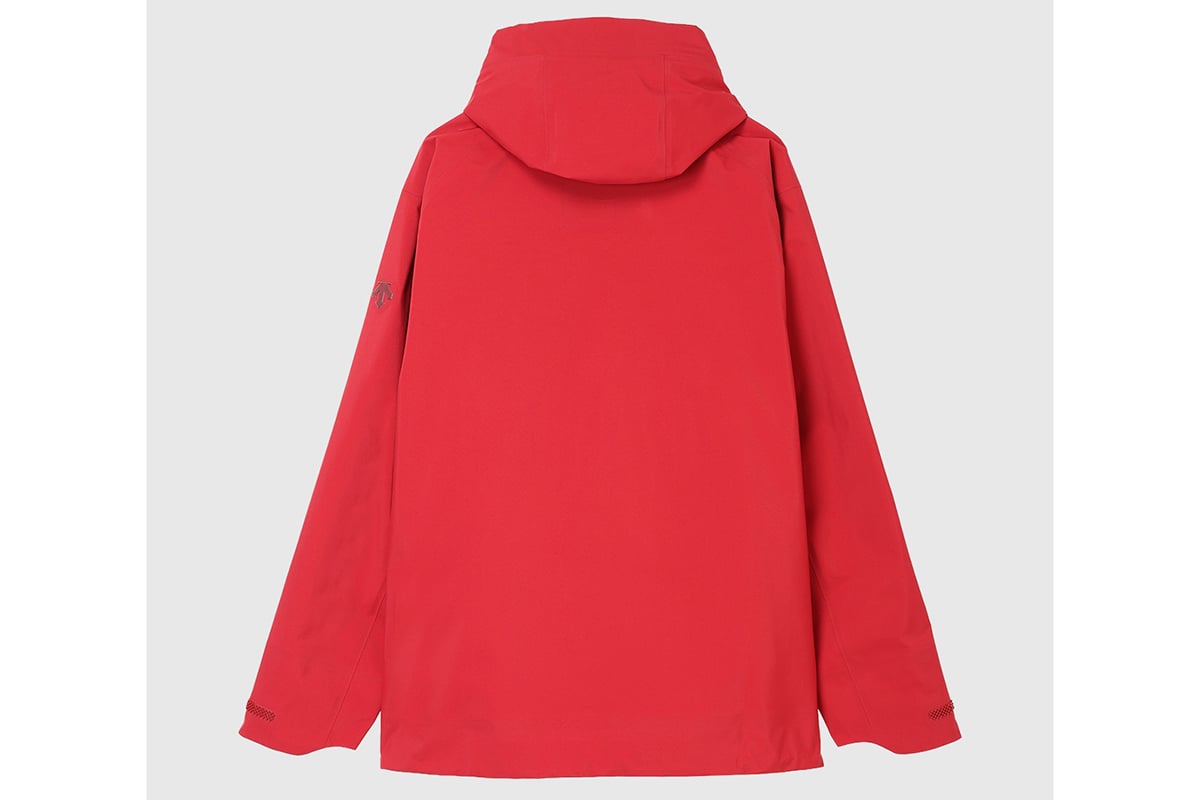 MEN：HARD SHELL JACKET GORE-TEX C-KNIT CREAS（カッパーレッド）：8万8000円　新色