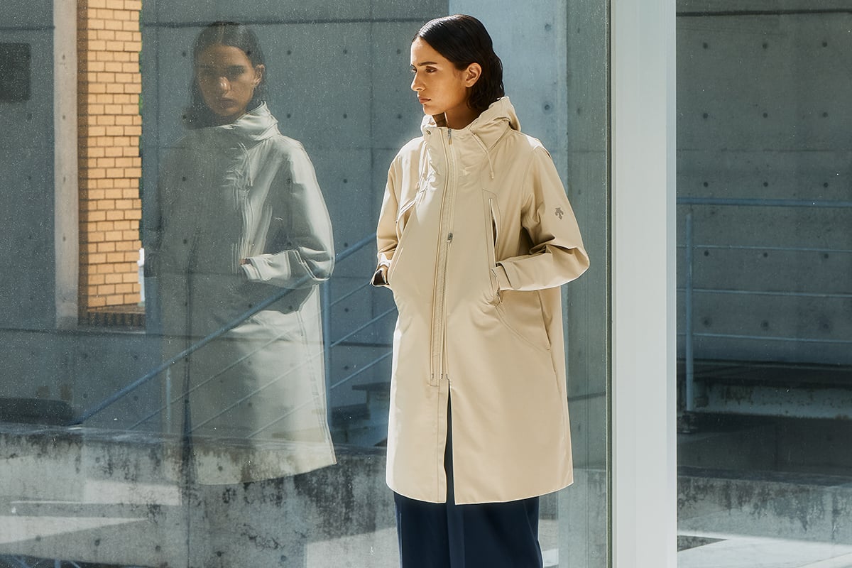 WOMEN：HARD SHELL LONG CT CREAS-L（エトワールベージュ）：7万1500円