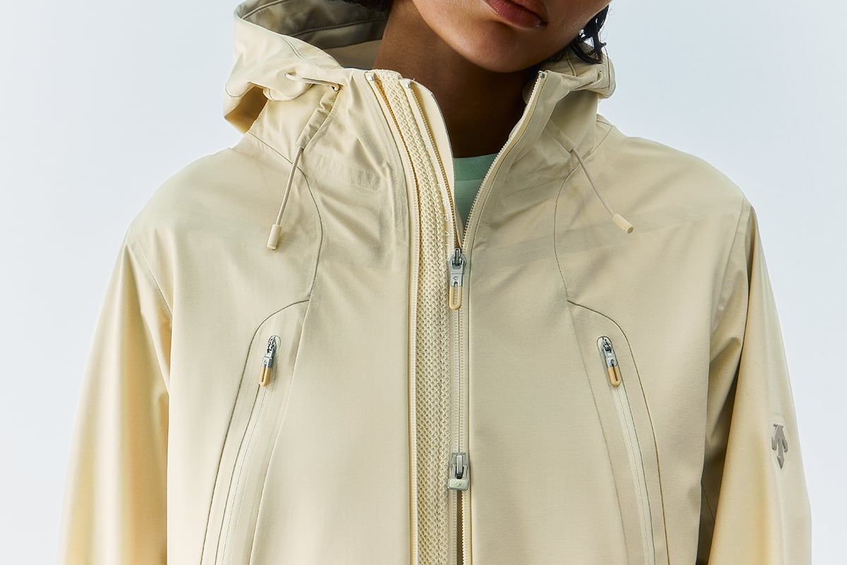WOMEN：HARD SHELL LONG CT CREAS-L（エトワールベージュ）：7万1500円