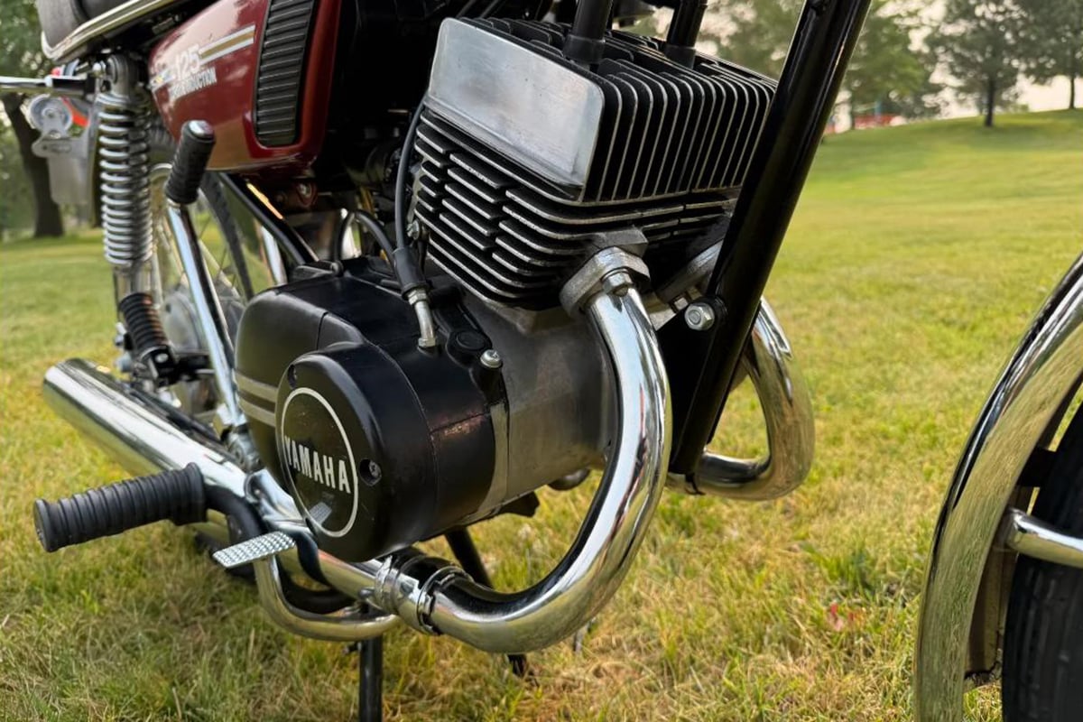 米国オンラインオークションに出品、落札された1975年式ヤマハ「RD125」