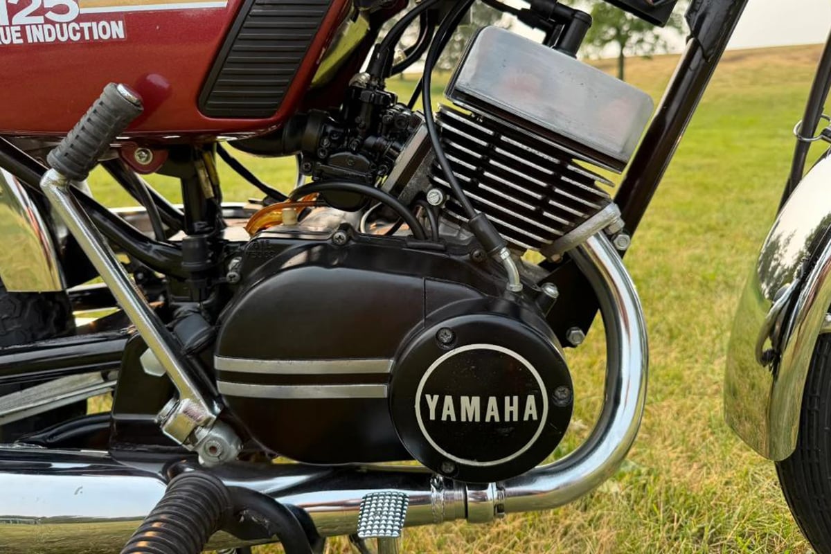 米国オンラインオークションに出品、落札された1975年式ヤマハ「RD125」