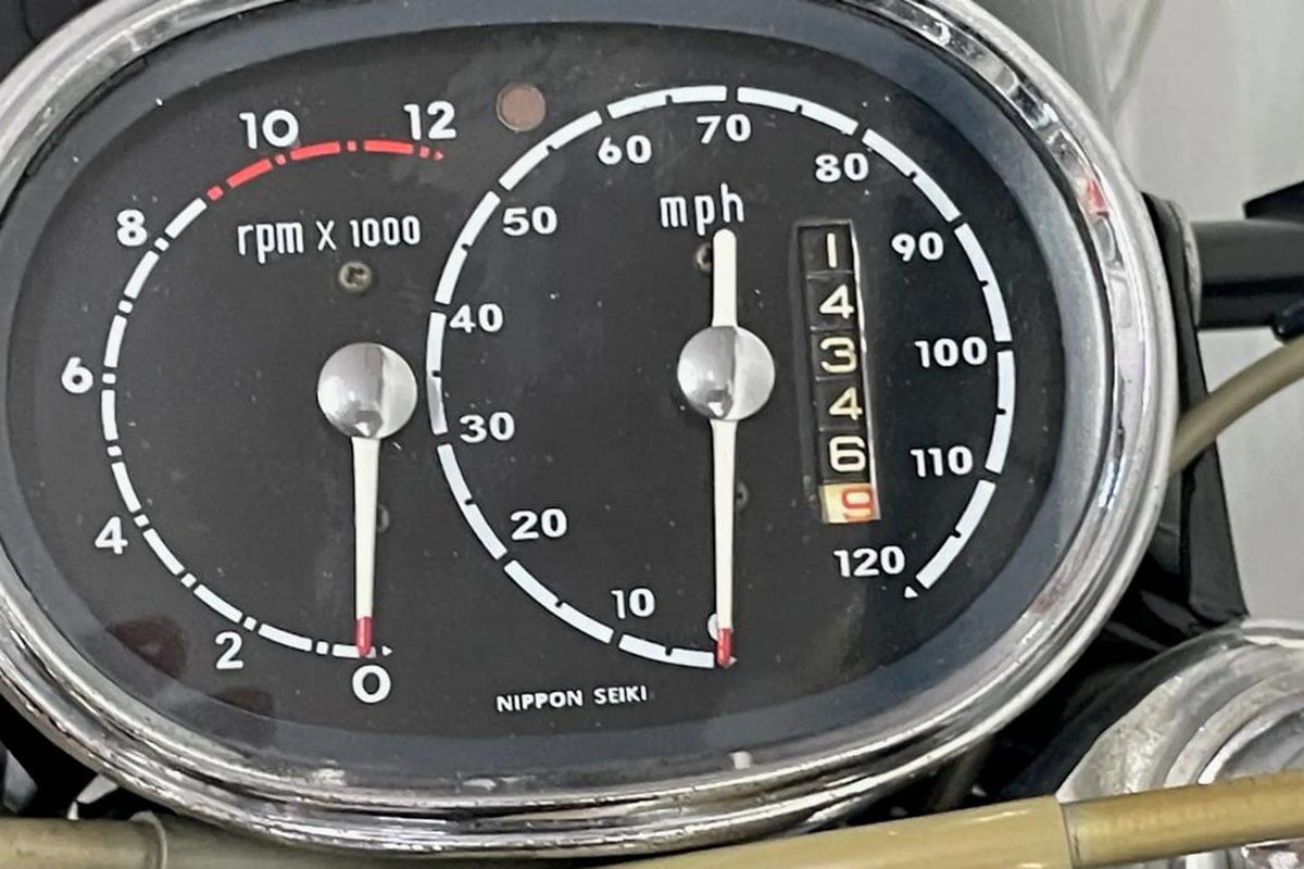 米国オンラインオークションに出品、落札された1965年式ホンダ「CB77 スーパーホーク」