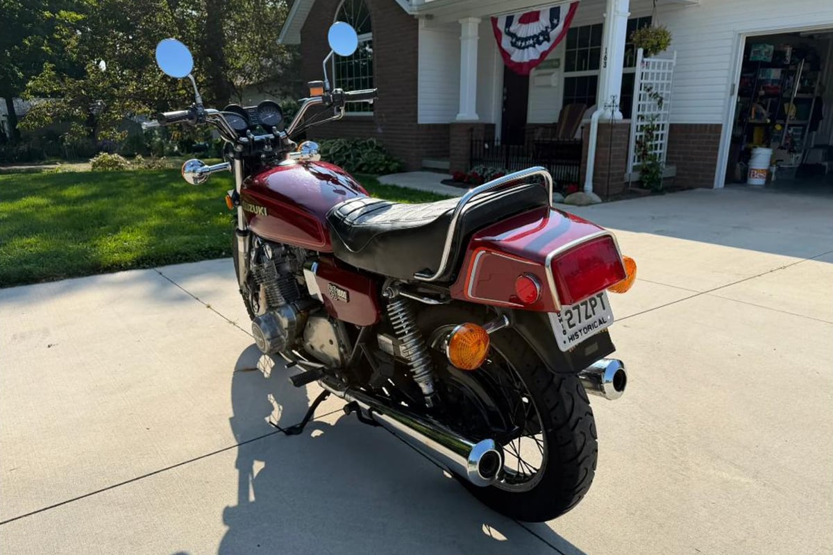 米国オンラインオークションに出品、落札された1979年式スズキ「GS-1000」