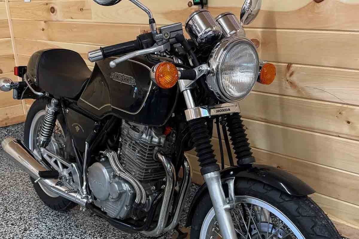 米国オンラインオークションに出品、落札された1989年式ホンダ「GB500 ツーリストトロフィー」