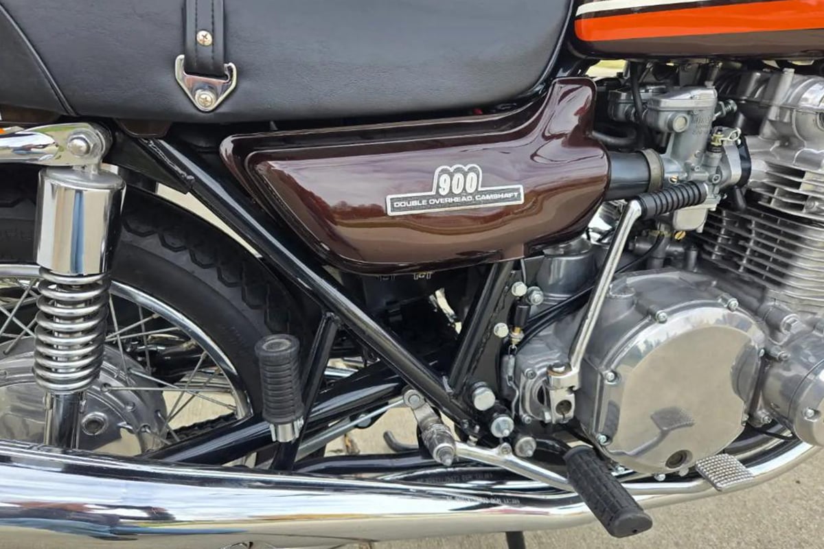 米国オンラインオークションに出品、落札された1974年式カワサキ「Z1 900」