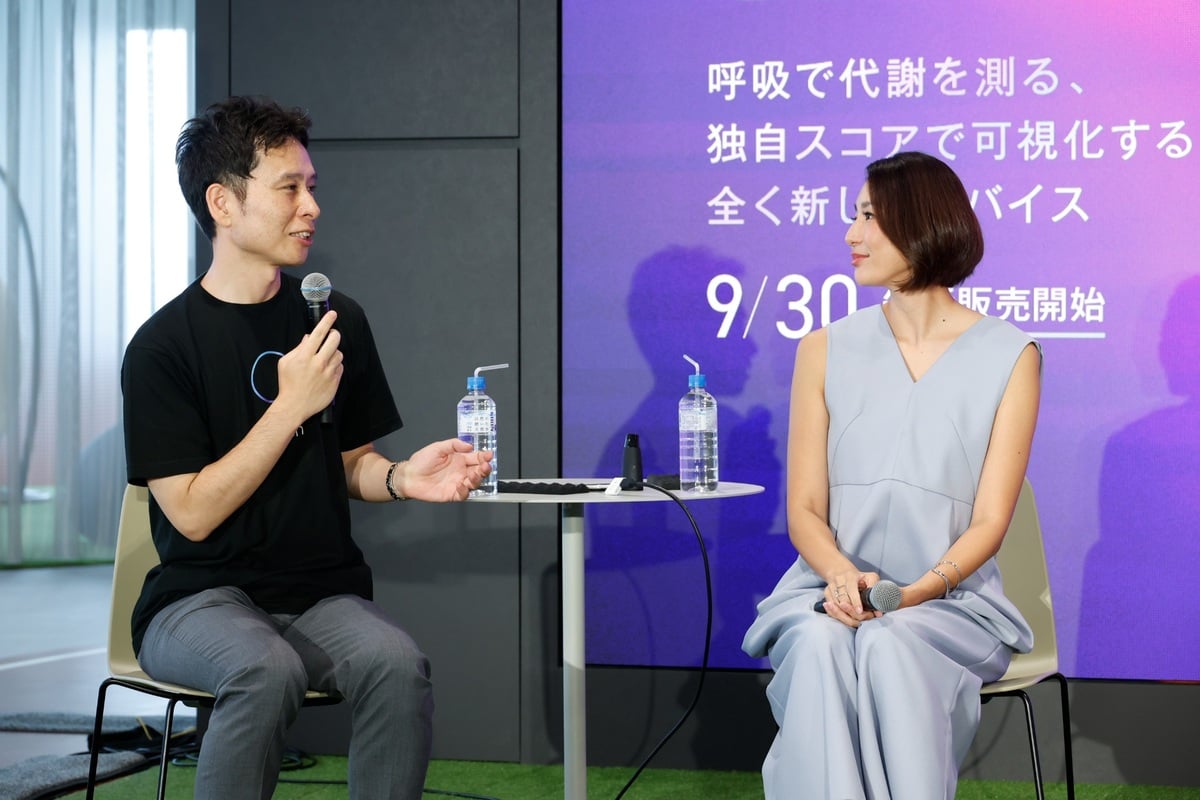 金子裕司氏と福田萌子さんによるトークセッションの一場面。
