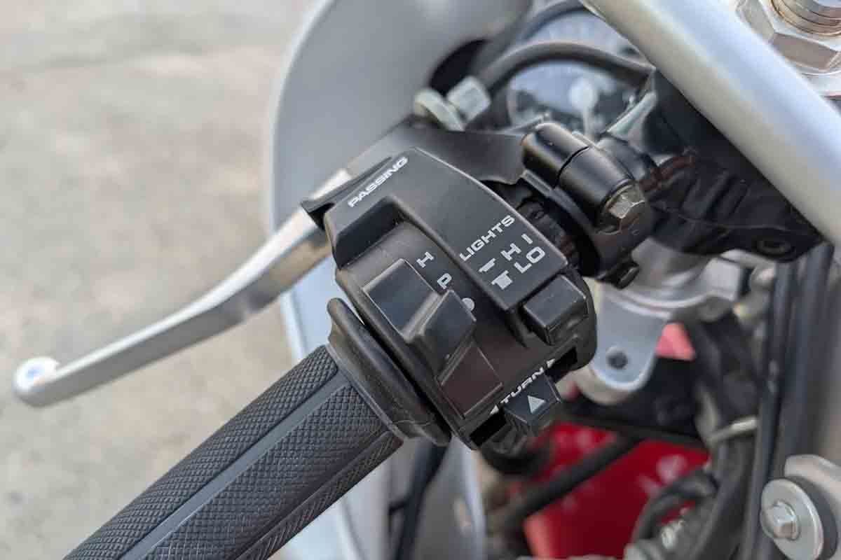 米国オンラインオークションに登場、落札された1991年式ホンダ「NSR250R SE」