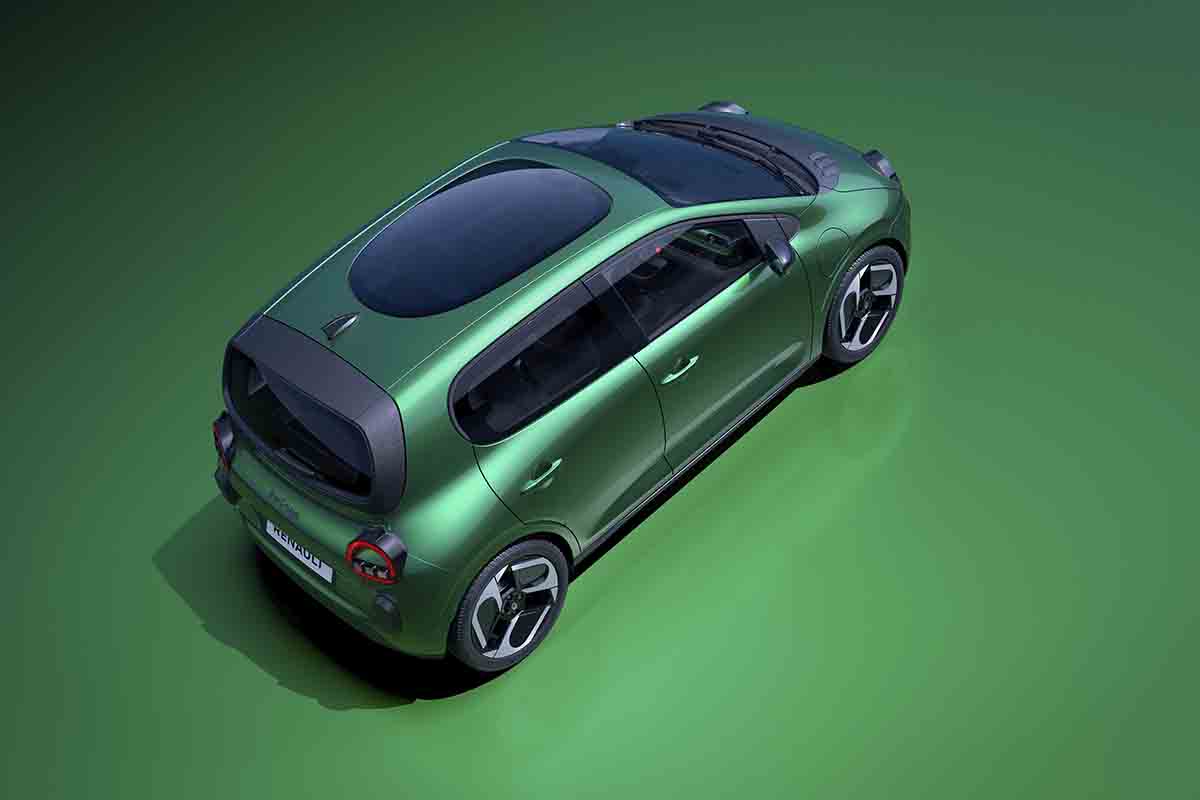 まもなく開催されるパリ・モーターショーに展示予定の「トゥインゴE-Techエレクトリック」