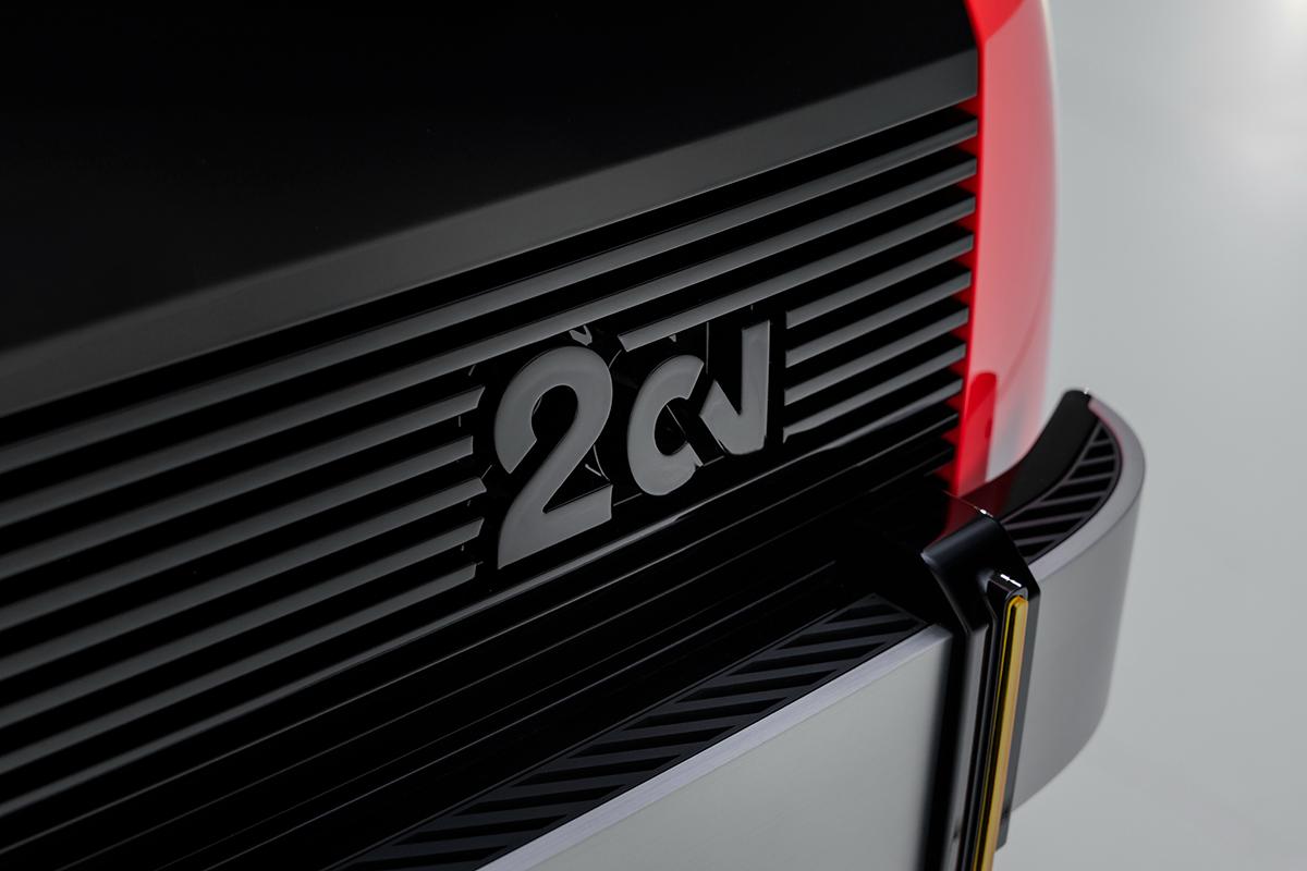 世界初公開されたシトロエン新型「2CVコンセプト・シューティング」