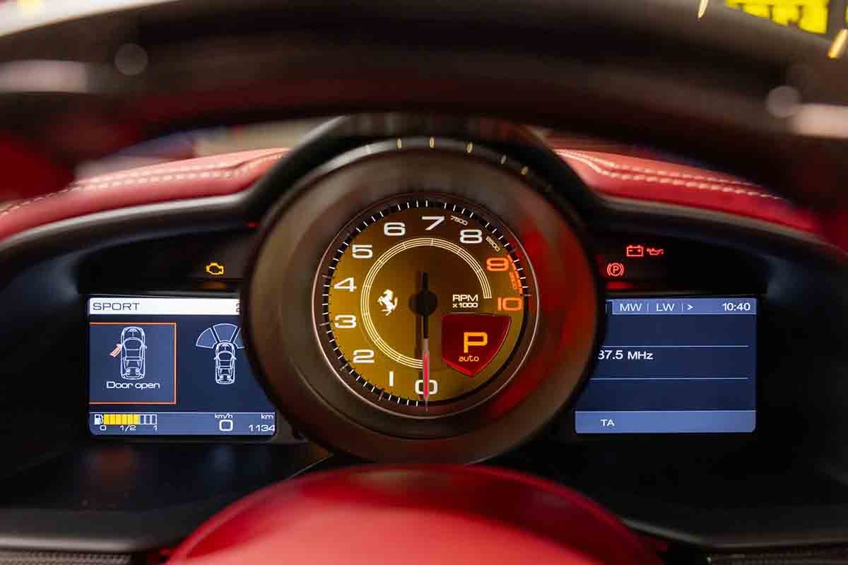 RMサザビーズ主催のオンラインオークションに出品中の2015年式フェラーリ「458スペチアーレA」Jeroen Vink(c)2026 Courtesy of RM Sotheby's