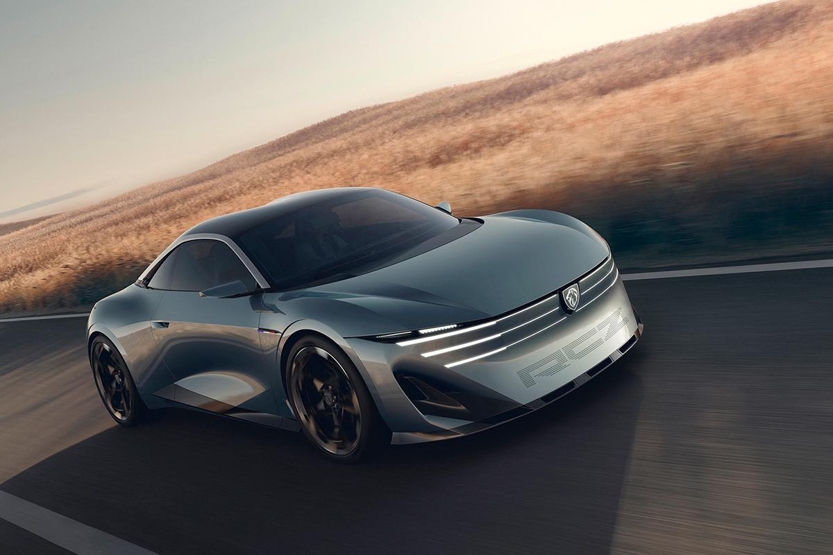 世界初公開されたプジョー新型「RCZヴィジョン」