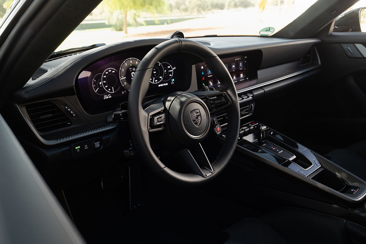 ポルシェ新型「911ターボS」