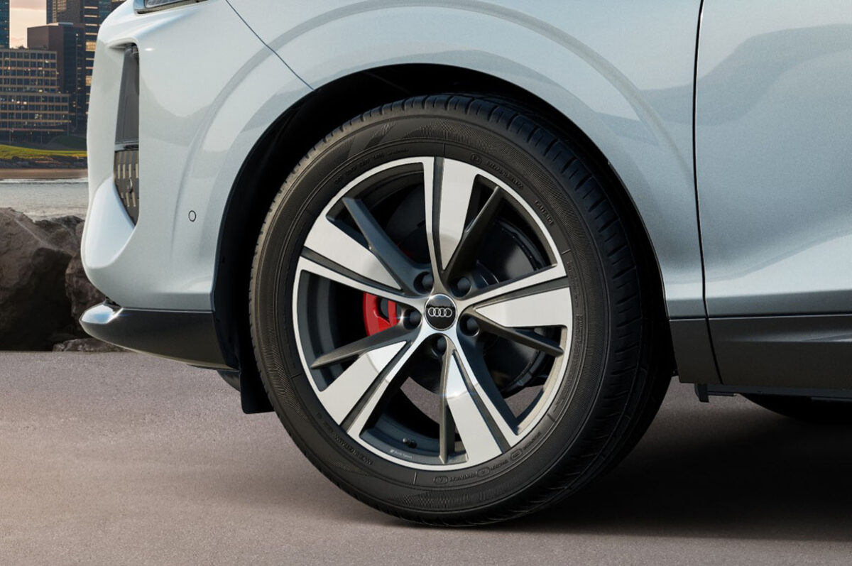 アウディ新型「Q3 ローンチエディション」