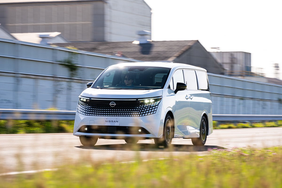 日産 新型「エルグランド」