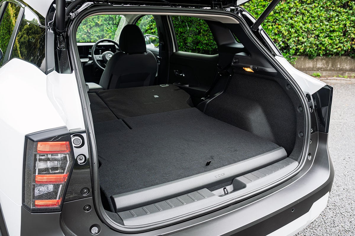 日産 新型「キックス X e-4ORCE」