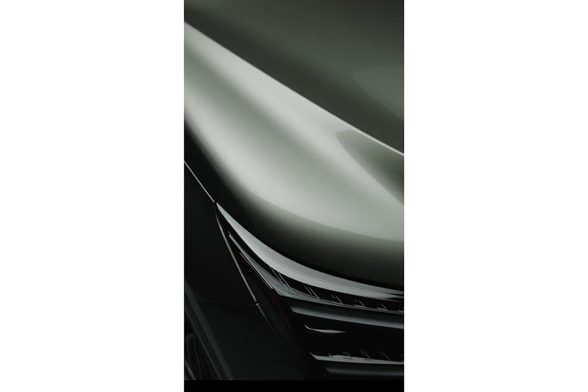 レクサス新型「NX」のティザー画像