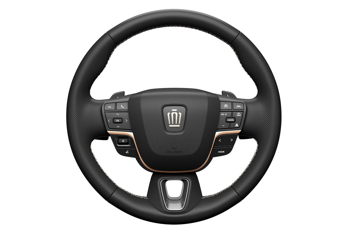 トヨタ新型「クラウン・クロスオーバー」