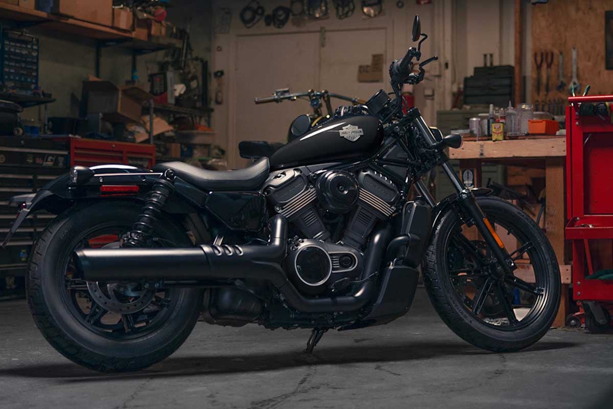 ハーレーダビッドソン「ナイトスター」