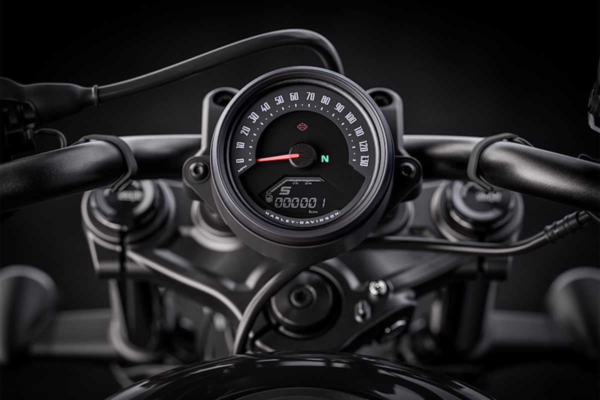 ハーレーダビッドソン「ナイトスター」